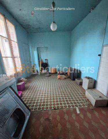 Vente
                Maison137 m² - 5 Pièces -
                    SERMAIZE LES BAINS (51250)