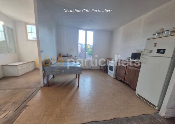 Vente
                Maison137 m² - 5 Pièces -
                    SERMAIZE LES BAINS (51250)