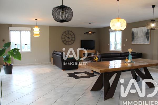 Maison à vendre 5 pièces 165 m² Izé