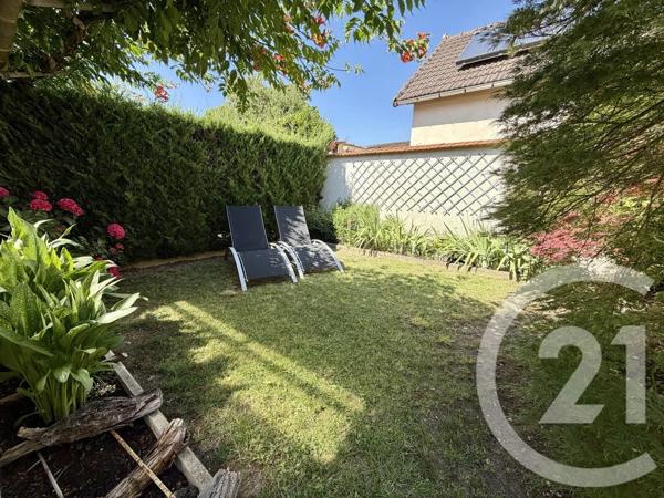 Maison à vendre  5 pièces - 93 m 2   CLICHY SOUS BOIS  - 93