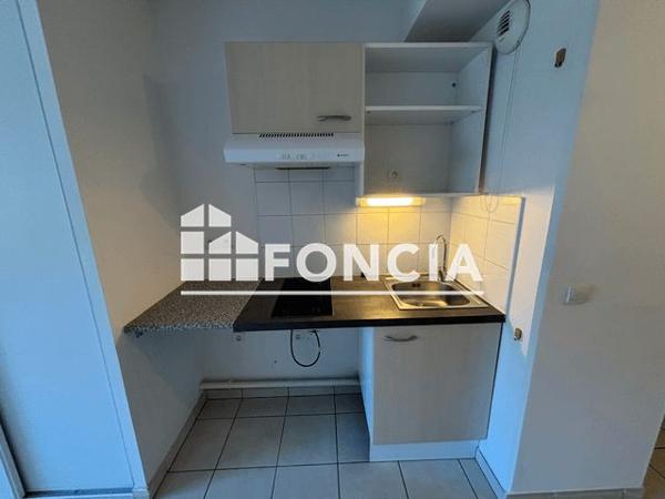 Location Studio 34.1 m² - 391 BOULEVARD DU CAMI SALIE Pau 64000