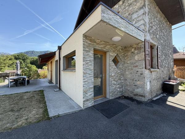 Maison
                                                                                                                                                                                                                                                                                                                        4 pièce(s)                                                                                                                                                                                                          3 chambre(s)                                                                                                                                                                                                          96.43  m²