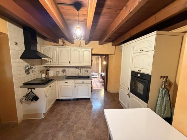 Maison
                                                                                                                                                                                                                                                                                                                        4 pièce(s)                                                                                                                                                                                                          3 chambre(s)                                                                                                                                                                                                          96.43  m²