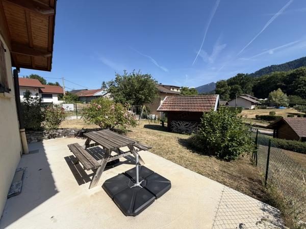 Maison
                                                                                                                                                                                                                                                                                                                        4 pièce(s)                                                                                                                                                                                                          3 chambre(s)                                                                                                                                                                                                          96.43  m²