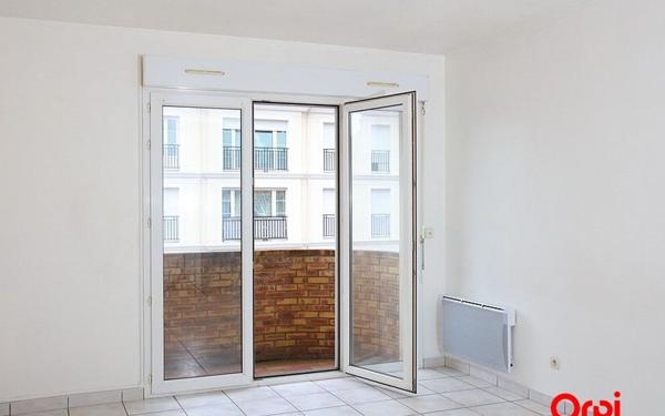 Appartement à louer    2 pièces • 39,04 m2 Sainte-Geneviève-des-Bois
