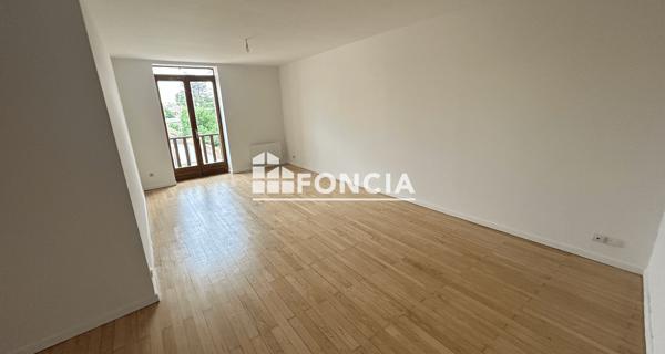Location Appartement 3 pièces 80.19 m² - Beynost 01700