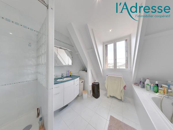 Maison familale à Gournay Sur Marne 144m²