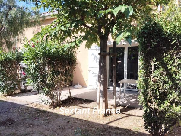 EXCLUSIVITE - VILLA T2 34 M².  MEUBLÉE (LMNP). JARDIN. PARKING.