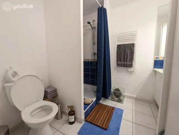 Studio de 25 m² avec terrasse — Quartier Hôpitaux-Facultés