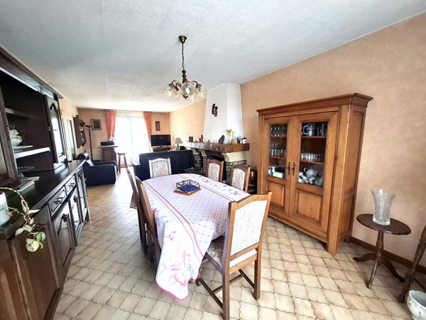 PAVILLON INDEPENDANT AVEC JARDIN 1036 m2