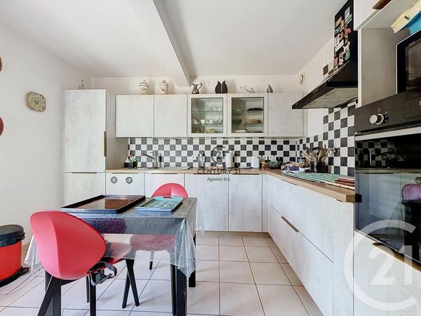 Maison à vendre  6 pièces - 101,71 m 2   CHELLES  - 77