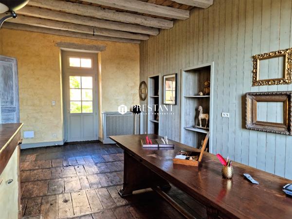 Maison de maître du 17 ème avec vaste terrasse et jardin à l’italienne. Vallée de la Dordogne., SARLAT LA CANEDA