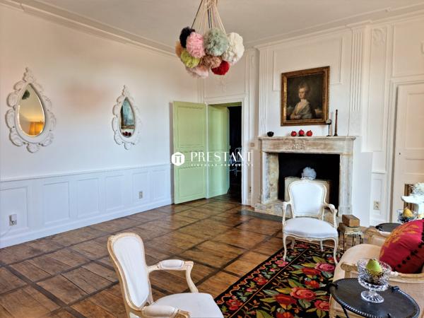 Maison de maître du 17 ème avec vaste terrasse et jardin à l’italienne. Vallée de la Dordogne., SARLAT LA CANEDA
