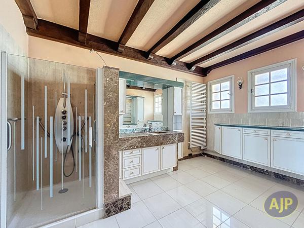 Vente maison Biganos : 649 000 € - AJP Immobilier Audenge