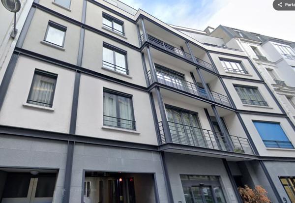 Parking/box à louer