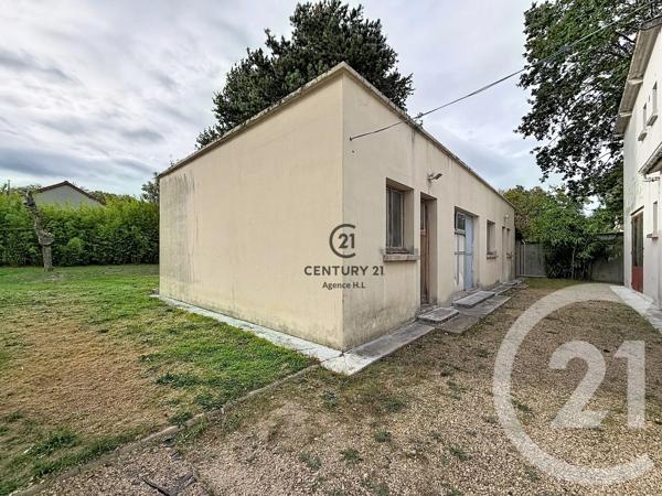 Maison à vendre  15 pièces - 435,89 m 2   CHELLES  - 77