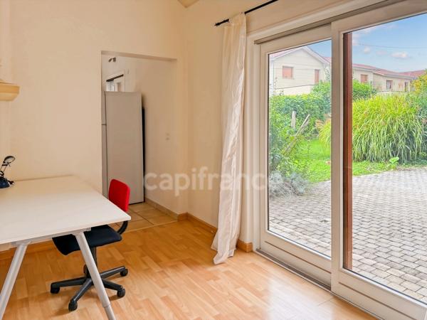 Maison à vendre 7 pièces SAINT GENIS POUILLY (01)