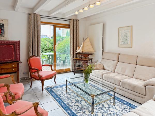 Maison à vendre 7 pièces SAINT GENIS POUILLY (01)