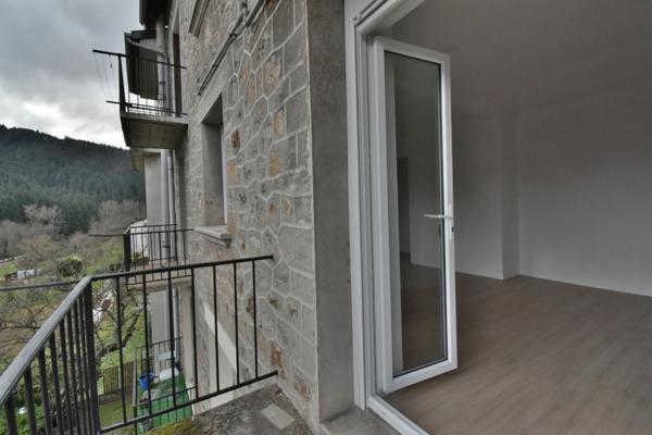 Appartement à louer 3 pièces SAINT MARTIN DE VALAMAS (07)