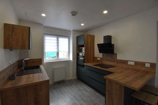 Appartement à louer 3 pièces SAINT MARTIN DE VALAMAS (07)