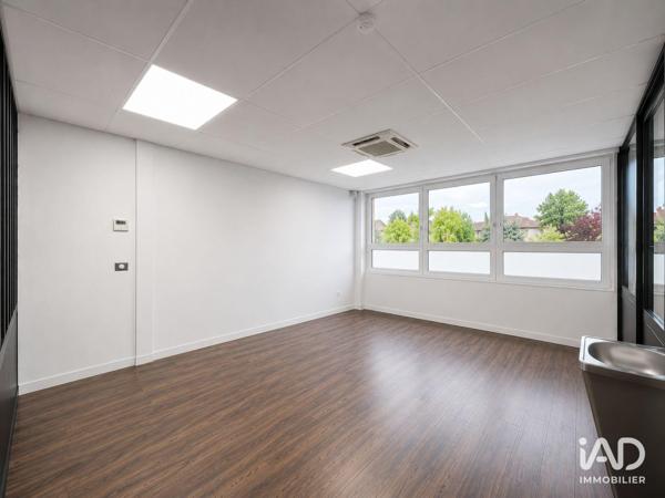 Location bureaux 130 m² Montévrain