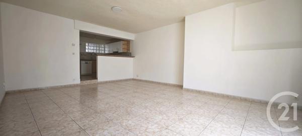 Appartement à vendre  3 pièces - 95,42 m 2   CHATEAUDUN  - 28