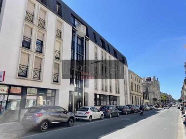 Bureau de 48 m² à louer à Bordeaux Chartrons