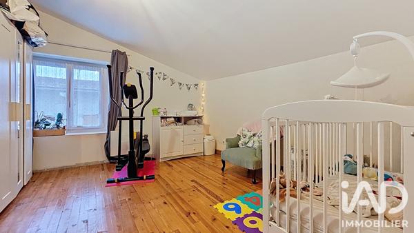 Location maison 5 pièces 110 m² Limony