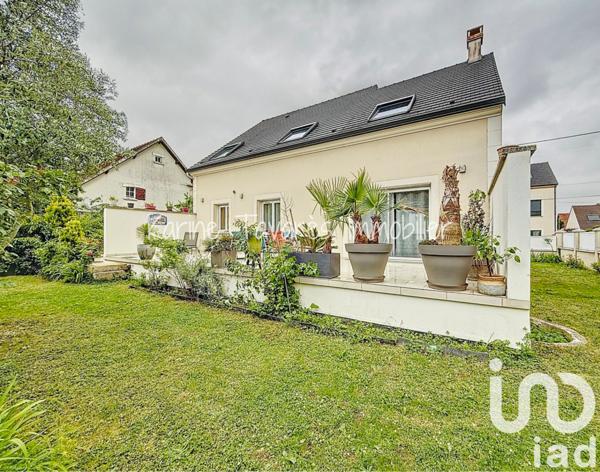 Maison à vendre 8 pièces 243 m² Bures-sur-Yvette