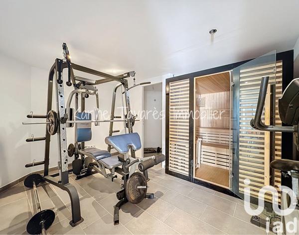 Maison à vendre 8 pièces 243 m² Bures-sur-Yvette