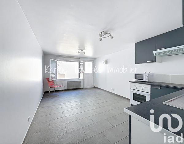 Maison à vendre 8 pièces 243 m² Bures-sur-Yvette