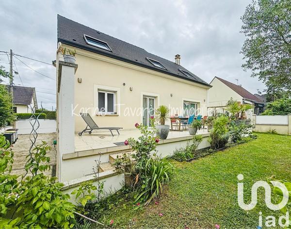 Maison à vendre 8 pièces 243 m² Bures-sur-Yvette