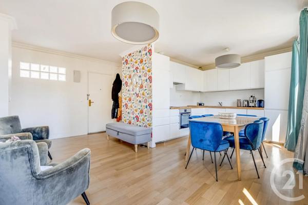 Appartement F3 à vendre  3 pièces - 95 m 2   PARIS  - 75019