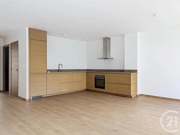Appartement F3 à vendre  3 pièces - 72,29 m 2   CHARTRES  - 28