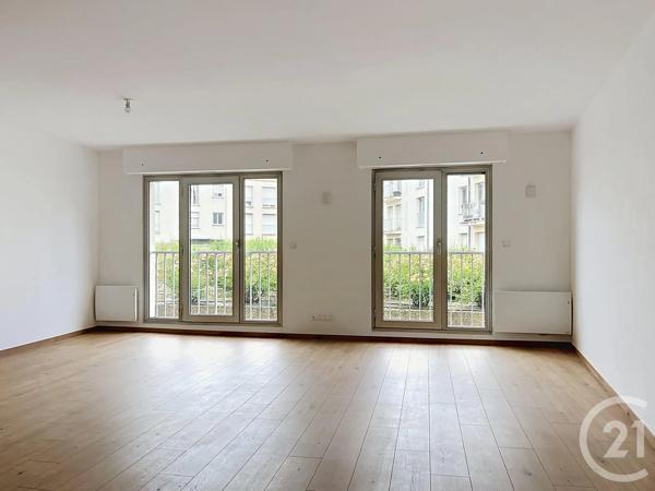 Appartement F3 à vendre  3 pièces - 72,29 m 2   CHARTRES  - 28
