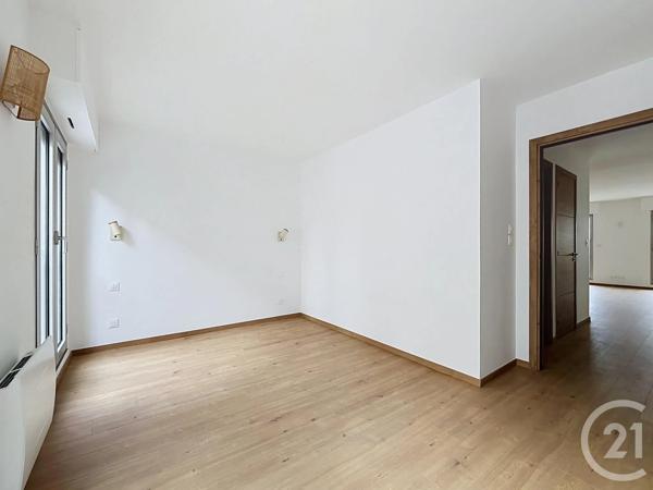 Appartement F3 à vendre  3 pièces - 72,29 m 2   CHARTRES  - 28