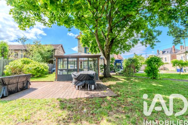 Maison à vendre 7 pièces 160 m² Ballancourt-sur-Essonne