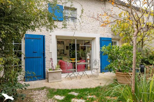 Maison à vendre |  Matha |  6 pièces | 195 m²