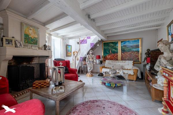 Maison à vendre |  Matha |  6 pièces | 195 m²