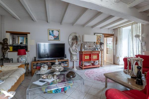 Maison à vendre |  Matha |  6 pièces | 195 m²