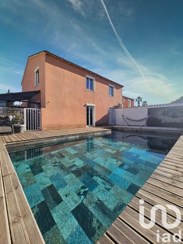 Maison 5 pièces de 136 m² à Bompas (66430)