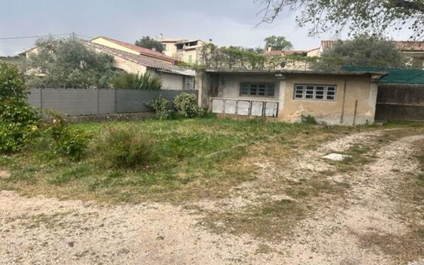 Maison à louer    4 pièces •  Saint-Marcel-d'Ardèche