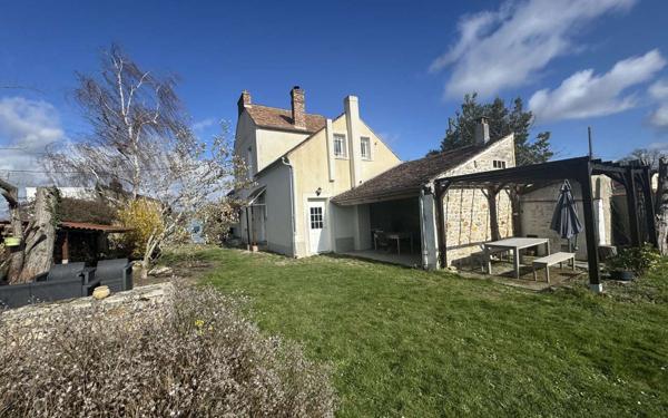 Maison à vendre    4 pièces • 110 m2 Chailly-en-Bière