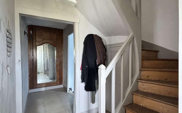 Maison à vendre    4 pièces • 110 m2 Chailly-en-Bière