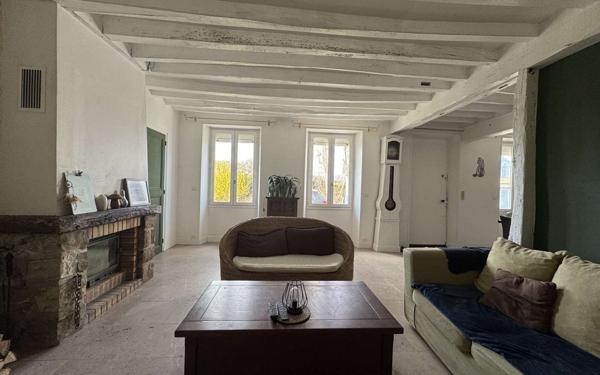 Maison à vendre    4 pièces • 110 m2 Chailly-en-Bière