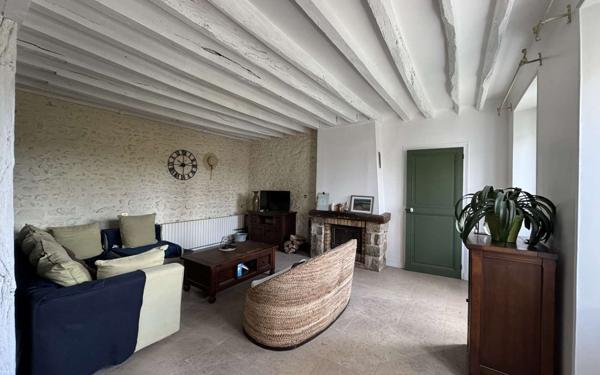 Maison à vendre    4 pièces • 110 m2 Chailly-en-Bière