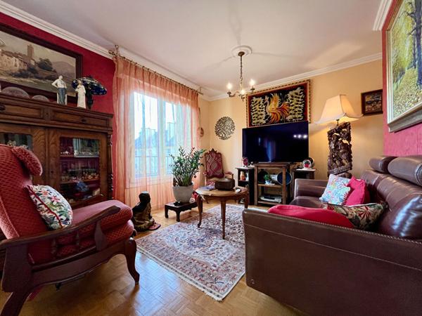 A VENDRE Appartement Dinan 4 pièce(s) 90 m2 - Proche centre ville et Bords de Rance
