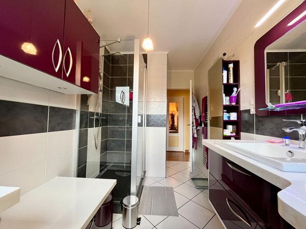 A VENDRE Appartement Dinan 4 pièce(s) 90 m2 - Proche centre ville et Bords de Rance