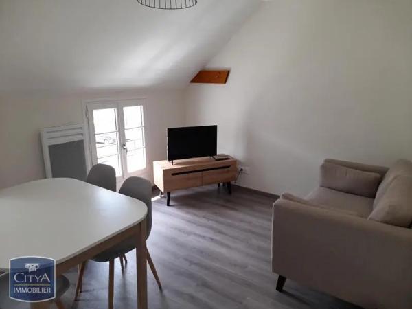 Appartement à louer 2 pièces 33.12m² Bourges (18000)