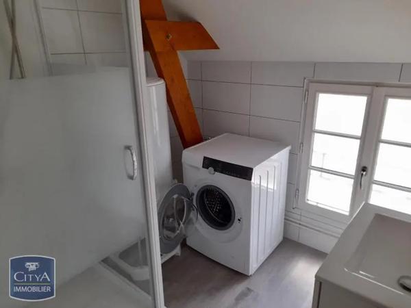 Appartement à louer 2 pièces 33.12m² Bourges (18000)